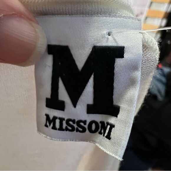 Missoni ruffle top. - Picture 4 of 9